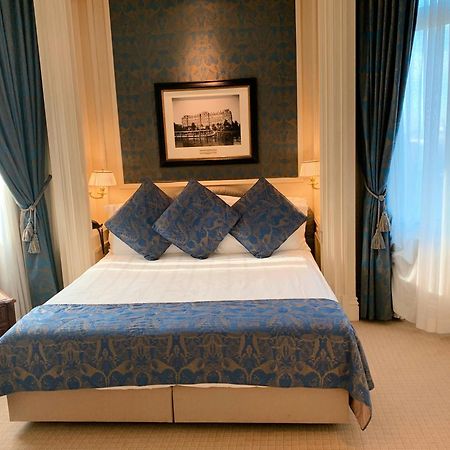 Hotel Ambience Plaza Jmd - Delhi Airport New Delhi Extérieur photo
